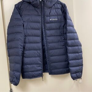 Columbia Women's Navy Puffer Jacket with Hood